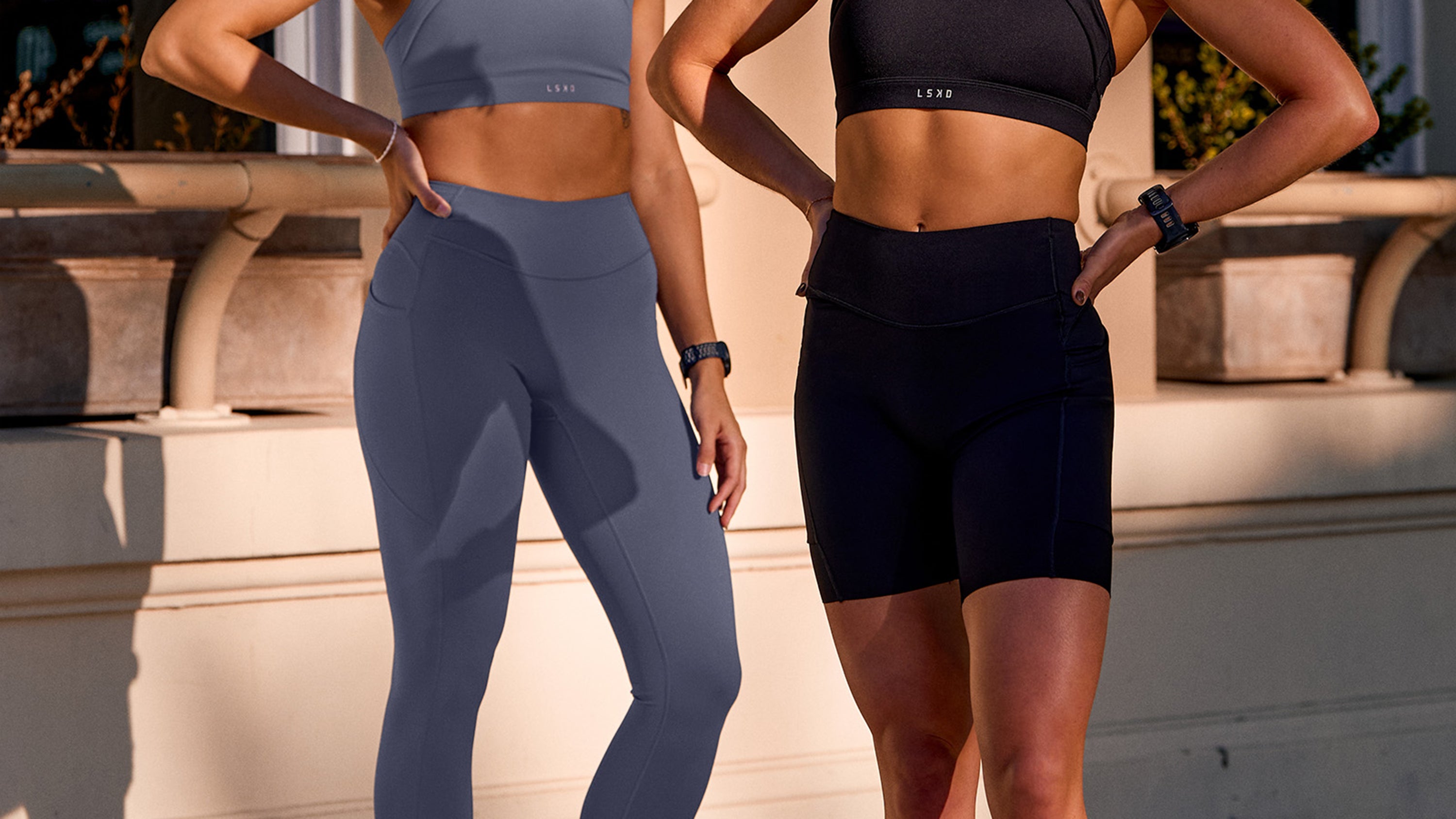Designed for high-intensity running and peak performance; giving you unrestricted movement in a sleek and lightweight tight that has you feeling "locked in" and supported in the right places.