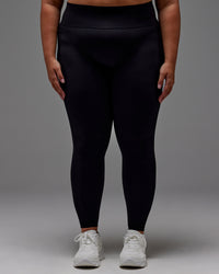 Woman wearing Fusion Ultra High-Rise Full Length Legging Pockets - Black | Model:Jordie | Size:2XL | Thumbnail Index: 30