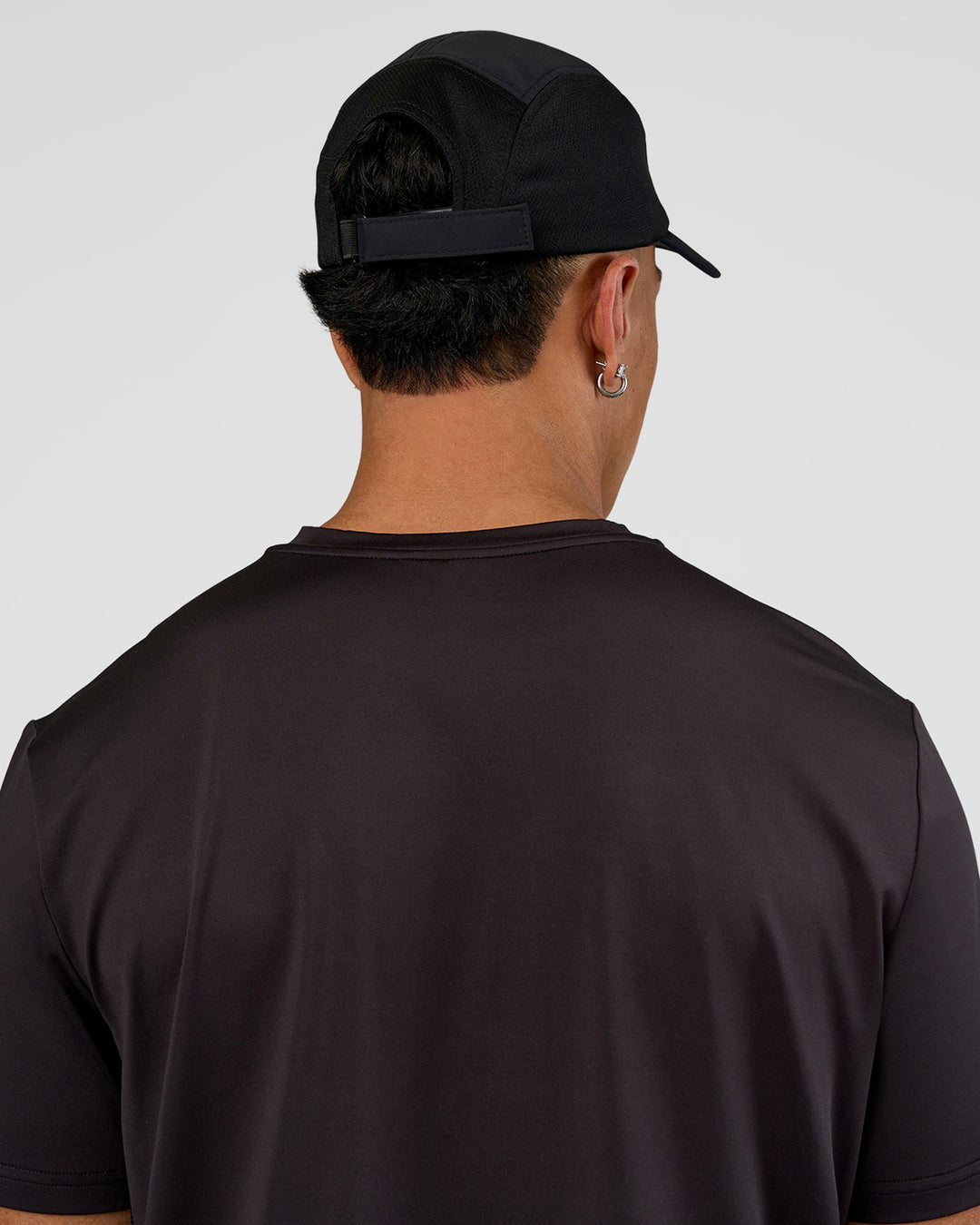 Man wearing Accelerate Cap - Black - view 8