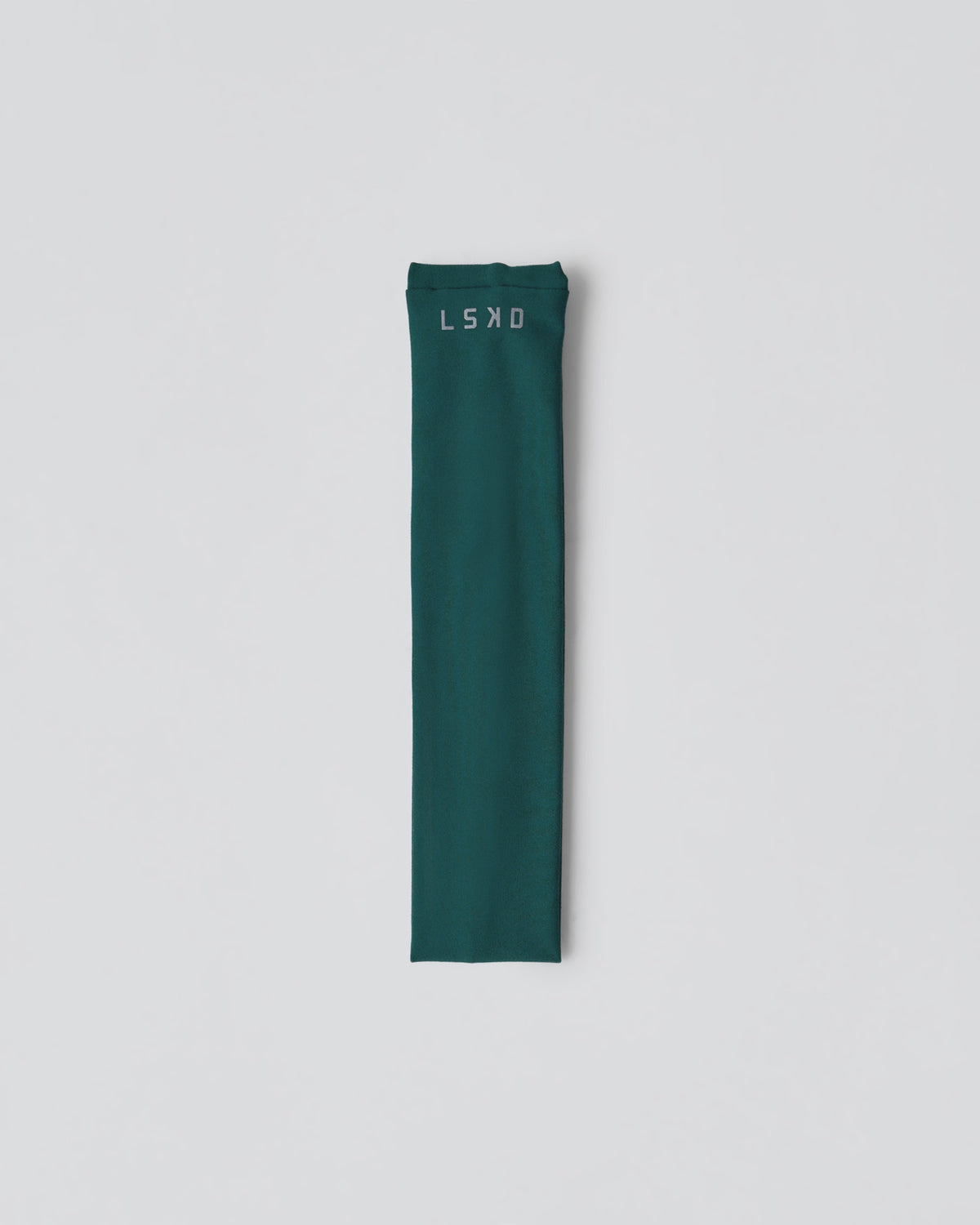 Woman wearing All Day Headband - Transformative Teal