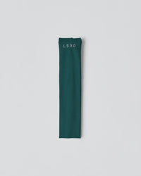 Woman wearing All Day Headband - Transformative Teal | Thumbnail Index: 1