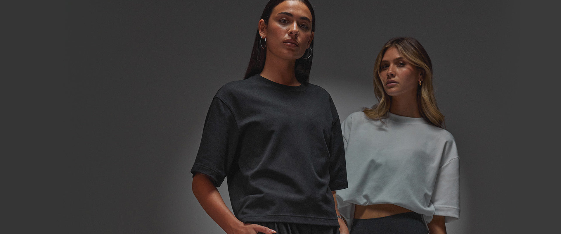 Designed to hold its shape, resist wrinkles, and sit “just right” all day. After Dark is made with ZeroCrease™, a smooth, structured fabric with a cool-touch feel that blends softness with anti-crease functionality. Clean, elevated, and easy to wear - perfect for travel, the daily grind, and everything in between.