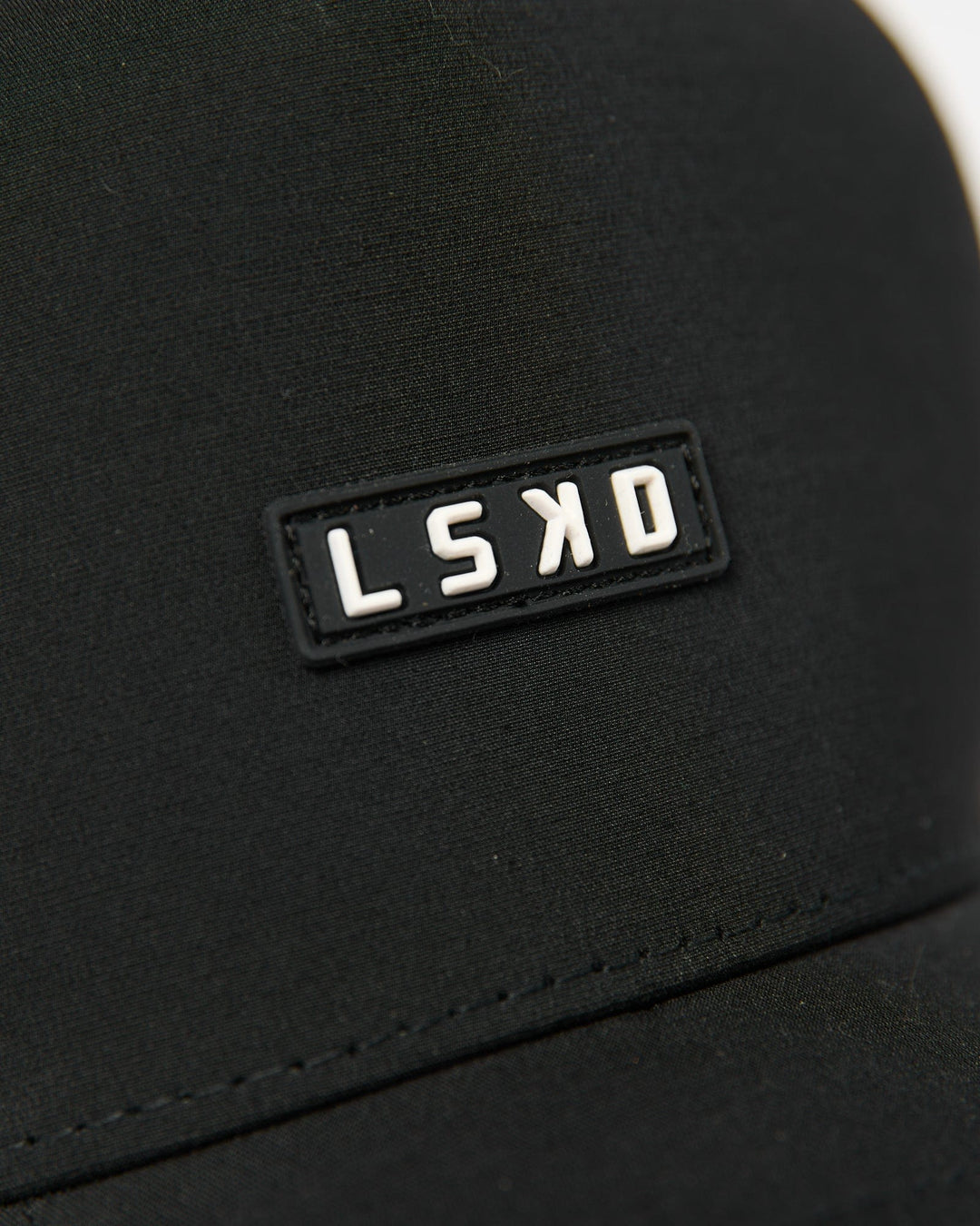 Perform Vented Cap - Black - view 8