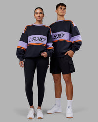 Duo wearing A-Team Sweater Oversize - Caviar-Violet Ray | Model:Both | Size:Duo | Thumbnail Index: 0