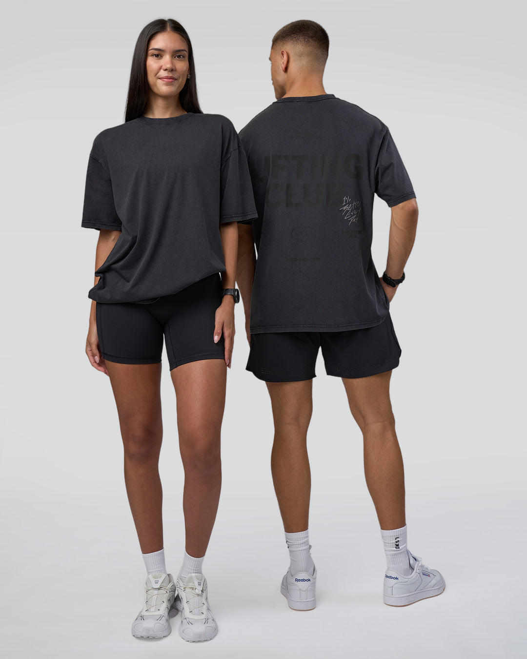Duo wearing Lifting Club FLXCotton Tee Oversize - Black Washed | Model:Both | Size:Duo - view 1