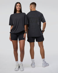 Duo wearing Lifting Club FLXCotton Tee Oversize - Black Washed | Model:Both | Size:Duo | Thumbnail Index: 0