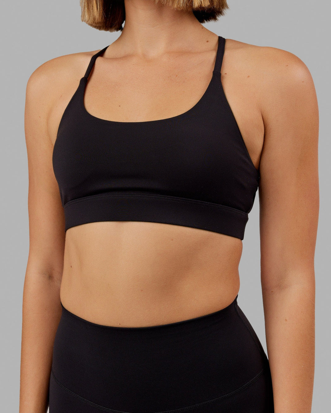 Elixir Sports Bra - Black - view 4