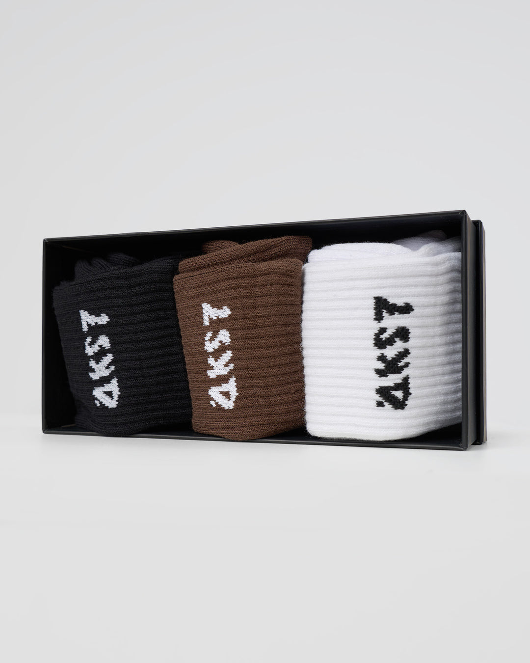 Endurance Crew Socks 3 Pack Box - White-Black-Chocolate Martini - view 3