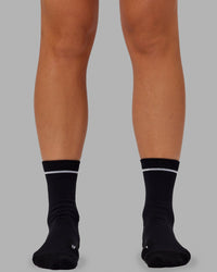 Fast Performance Quarter Socks - Black-White | Thumbnail Index: 2
