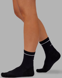 Fast Performance Quarter Socks - Black-White | Thumbnail Index: 1
