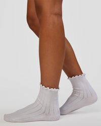 Frill Quarter Sock - White | Thumbnail Index: 1