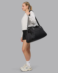 Go-To Duffle Bag - Black | Thumbnail Index: 15