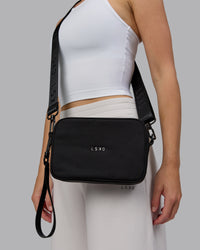 Go-To Shoulder Bag - Black | Thumbnail Index: 0