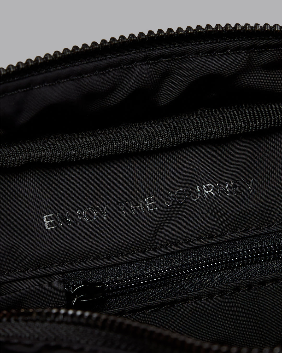 Go-To Shoulder Bag - Black - view 6