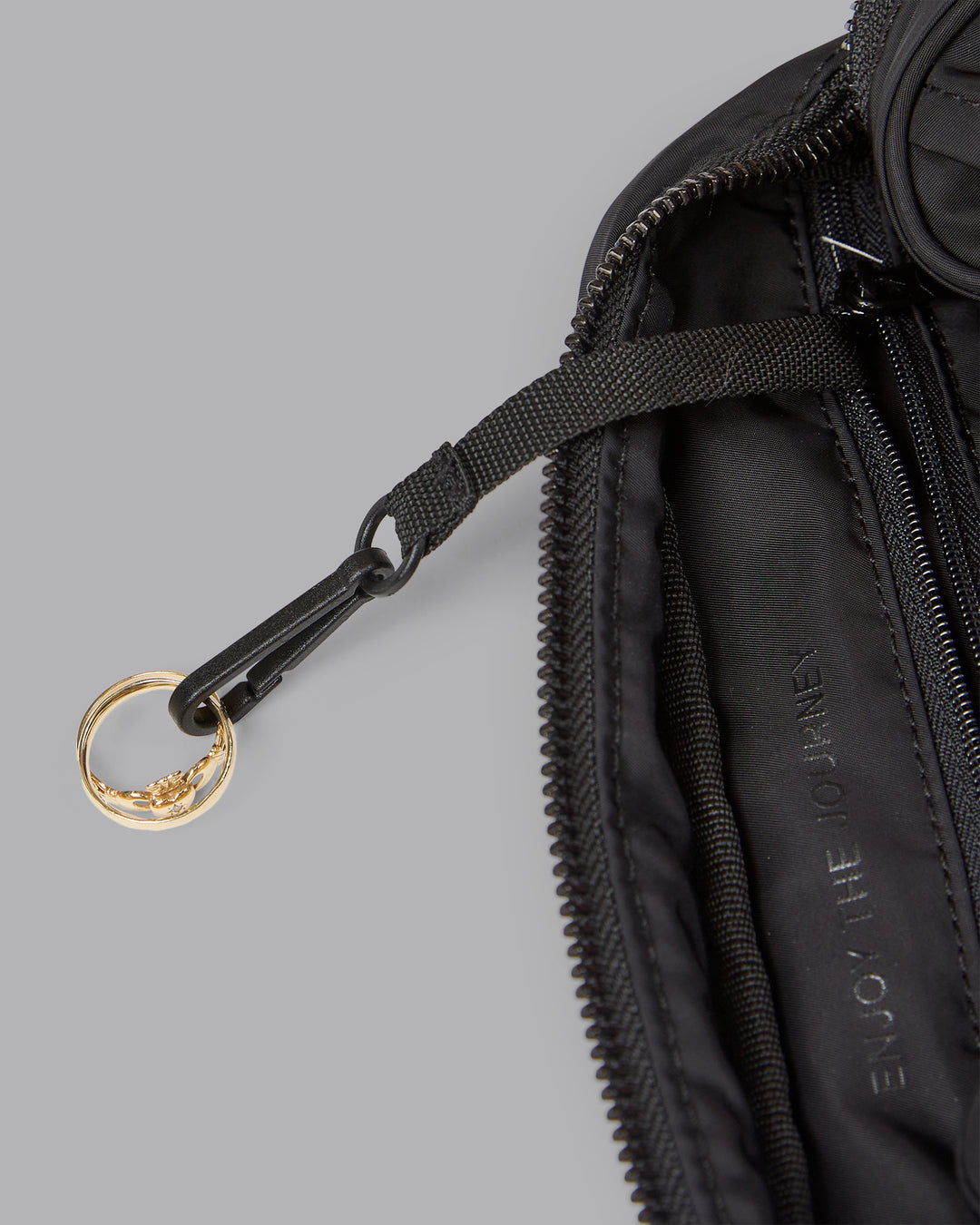 Go-To Shoulder Bag - Black - view 4
