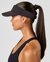 Woman wearing Go-To Visor - Black | Thumbnail Index: 3