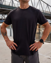 Man wearing AirTrack Tee - Black | Model:Kyal | Size:L | Thumbnail Index: 0