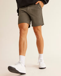 Man wearing All Day ZeroCrease™ Regular 8" Short - Walnut Grey | Model:Jackson | Size:34 | Thumbnail Index: 0