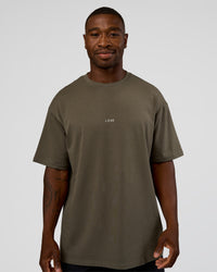 Man wearing Abstract Haze FLXCotton Tee - Walnut Grey-White | Model:Sam | Size:L | Thumbnail Index: 5