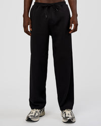 Man wearing AfterDark ZeroCrease Straight Leg Pant - Black | Model:Okello | Size:L | Thumbnail Index: 5