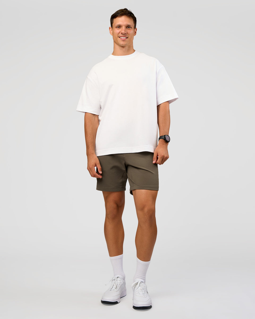 Man wearing All Day ZeroCrease™ Regular 8" Short - Walnut Grey | Model:Liam | Size:34 - view 5