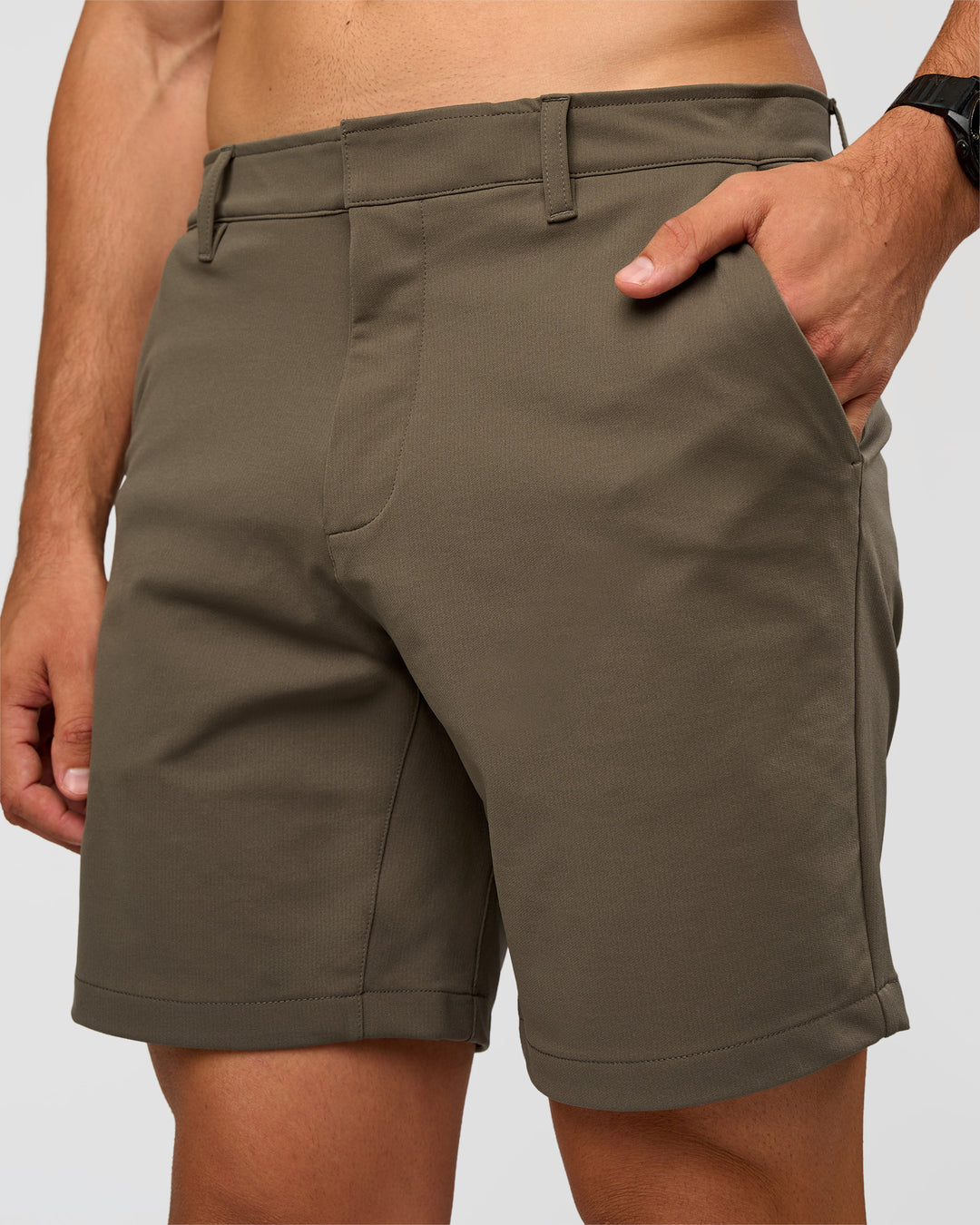 Man wearing All Day ZeroCrease™ Regular 8" Short - Walnut Grey | Model:Liam | Size:34 - view 9