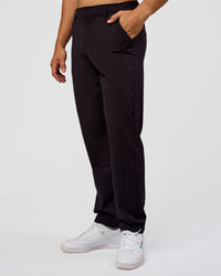 Man wearing All Day ZeroCrease™  Regular Pant - Black | Model:Jackson | Size:34 | Thumbnail Index: 8
