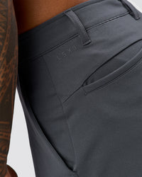 Man wearing All Day ZeroCrease™  Regular Pant - Dark Storm | Model:Xav | Size:L | Thumbnail Index: 9