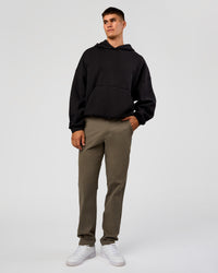 Woman wearing All Day ZeroCrease™  Regular Pant - Walnut Grey | Model:Jackson | Size:34 | Thumbnail Index: 1