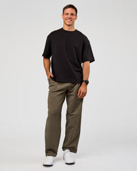 Man wearing All Day ZeroCrease™ Wide Leg Pant - Walnut Grey | Model:Liam | Size:L | Thumbnail Index: 6