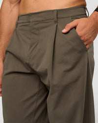 Man wearing All Day ZeroCrease™ Wide Leg Pant - Walnut Grey | Model:Liam | Size:L | Thumbnail Index: 2