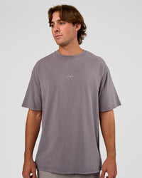 Man wearing Base FLXCotton Tee Oversized - Duskstone Washed | Model:Marcus | Size:L | Thumbnail Index: 0