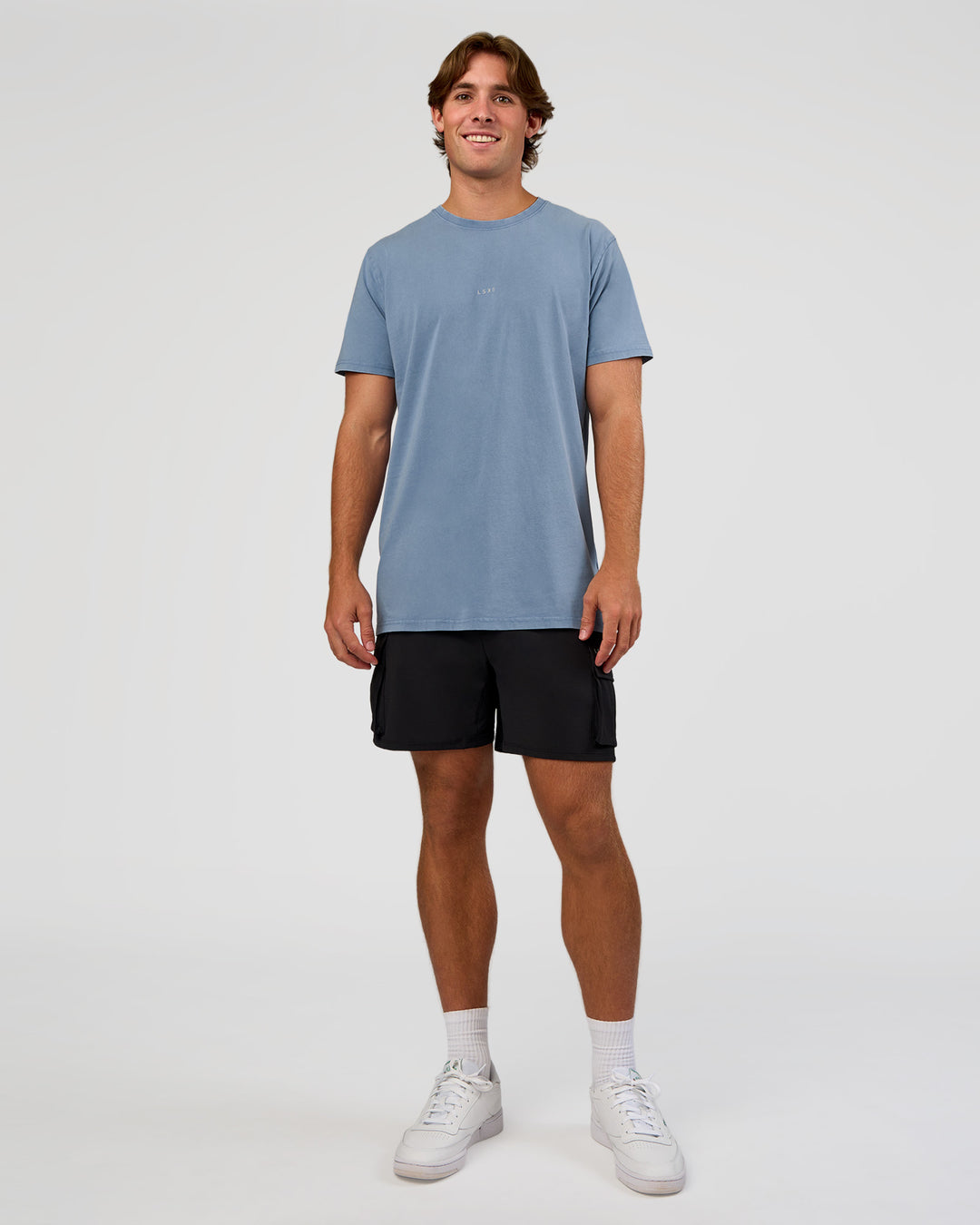 Man wearing Base FLXCotton Tee  Regular Fit +2cm - Elemental Blue Washed | Model:Marcus | Size:L - view 5