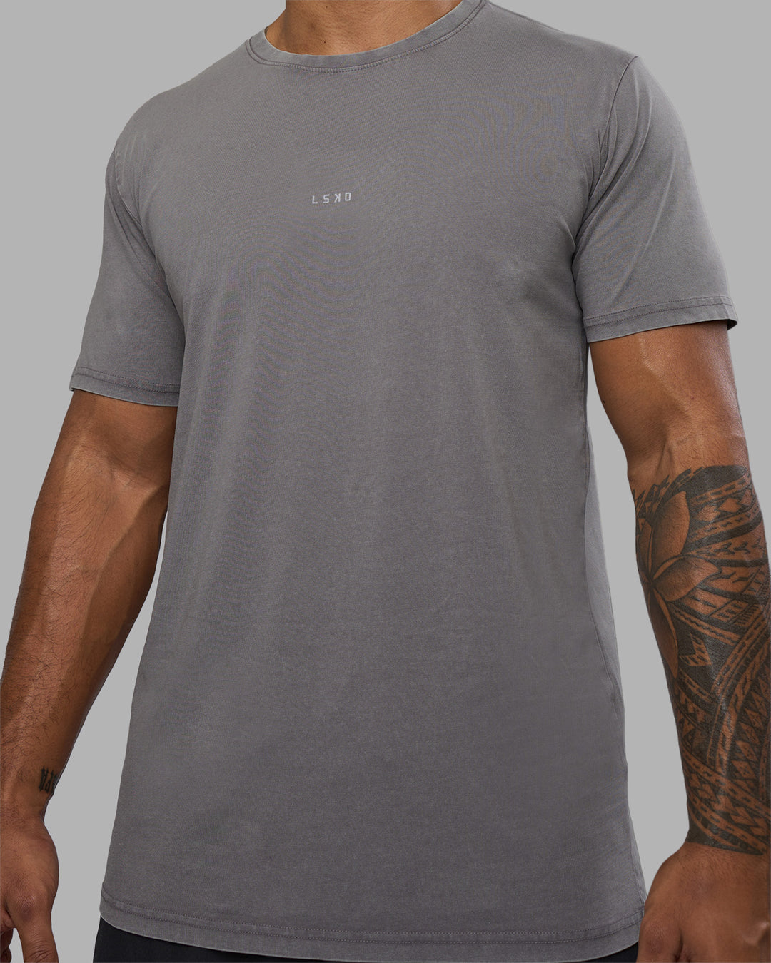 Man wearing Base FLXCotton Tee - Storm Front Washed | Model:Xav | Size:L - view 5
