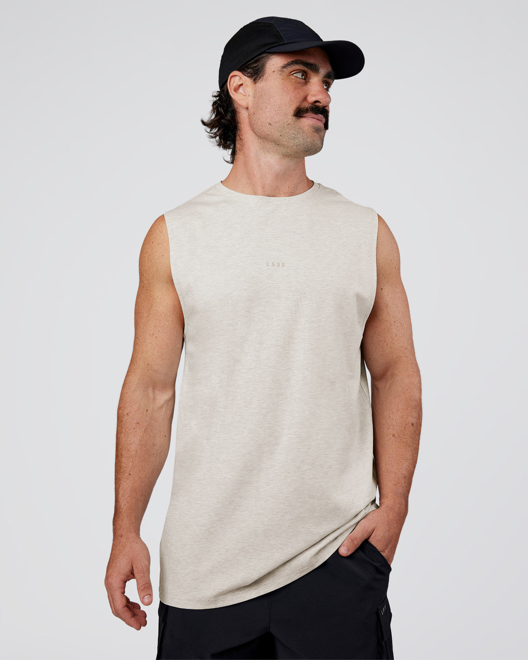 Man wearing Base Heavyweight FLXCotton Tank Regular Fit +2cm - Silver Marl | Model:Adam | Size:L - view 1