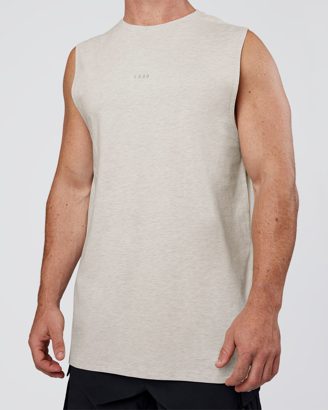 Man wearing Base Heavyweight FLXCotton Tank Regular Fit +2cm - Silver Marl | Model:Adam | Size:L - view 4