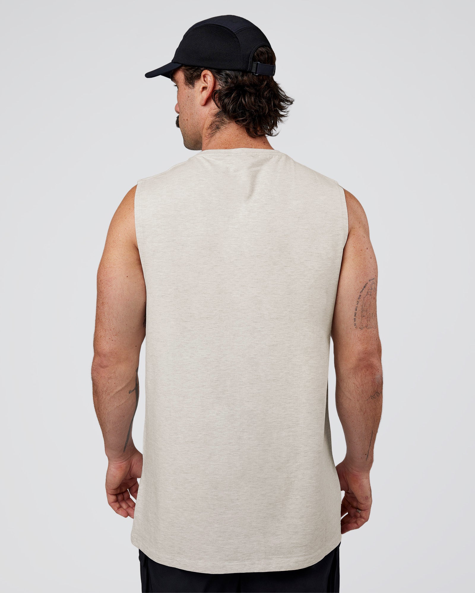 Man wearing Base Heavyweight FLXCotton Tank Regular Fit +2cm - Silver Marl | Model:Adam | Size:L