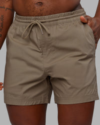 Man wearing Daily 5" Short - Greige | Model:Sam | Size:L | Thumbnail Index: 2