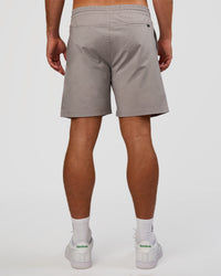 Man wearing Daily 7" Short - Alloy | Model:Marcus | Size:L | Thumbnail Index: 3