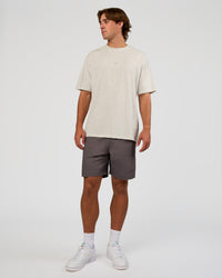Man wearing Daily 7" Short - Duskstone | Model:Marcus | Size:L | Thumbnail Index: 4