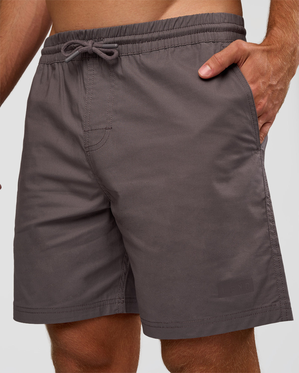 Man wearing Daily 7" Short - Duskstone | Model:Marcus | Size:L - view 1