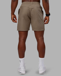 Man wearing Daily 7" Short - Greige | Model:Sam | Size:L | Thumbnail Index: 3