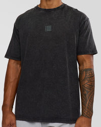 Man wearing Everyday Elevation FLXCotton Oversized Tee - Black Washed-Carbon Green | Model:Xav | Size:L | Thumbnail Index: 7