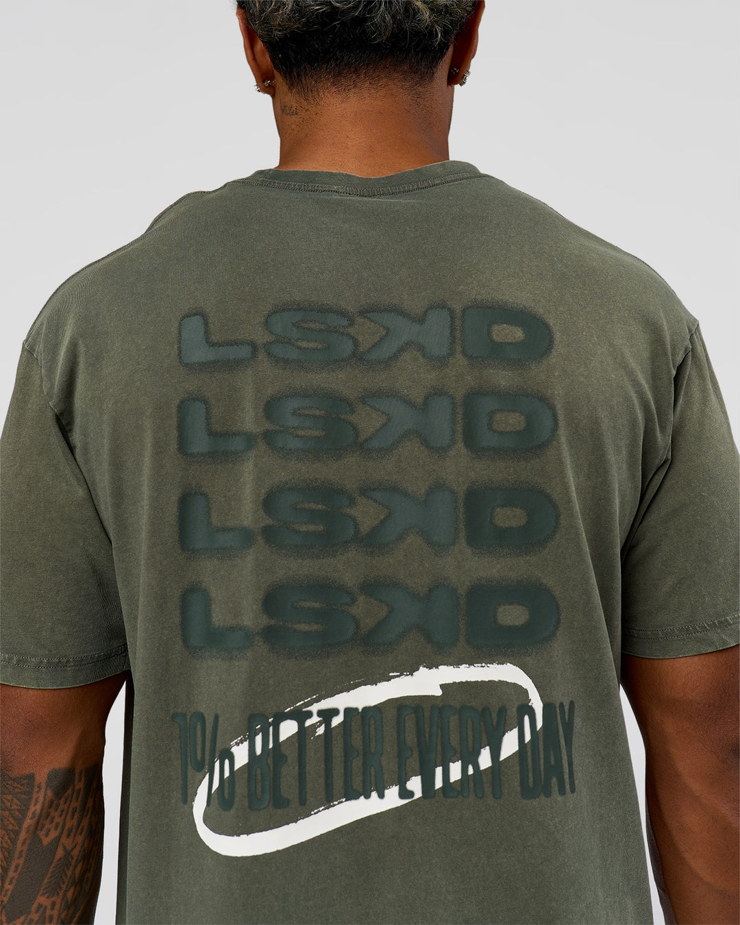 Man wearing Everyday Elevation FLXCotton Oversized Tee - Carbon Green Washed -White | Model:Xav | Size:L - view 10