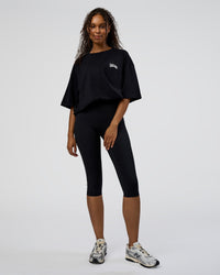 Woman wearing Grid FLXCotton Oversized Tee - Black-White | Model:Jordan | Size:L | Thumbnail Index: 8