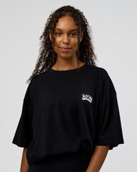 Woman wearing Grid FLXCotton Oversized Tee - Black-White | Model:Jordan | Size:L | Thumbnail Index: 3
