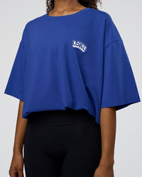 Woman wearing Grid FLXCotton Oversized Tee - Power Cobalt-White | Model:Jordan | Size:L | Thumbnail Index: 8