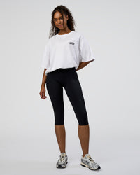 Woman wearing Grid FLXCotton Oversized Tee - White-Black | Model:Jordan | Size:L | Thumbnail Index: 6