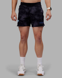 Man wearing Lift 6" Short - Black Washed-Blue | Model:Tom | Size:L | Thumbnail Index: 1