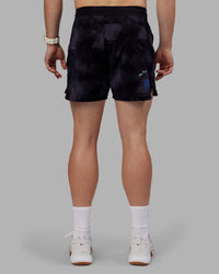 Man wearing Lift 6" Short - Black Washed-Blue | Model:Tom | Size:L | Thumbnail Index: 5